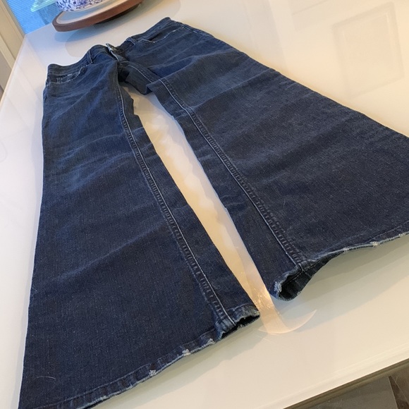 Dolce and Gabbana Hotty flares - size 26 - Picture 4 of 9